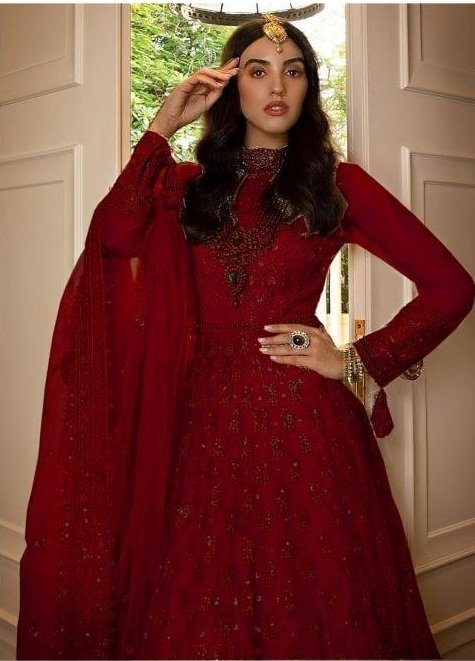 Latest Pakistani Suits with Mirror Work and Embroidery 03