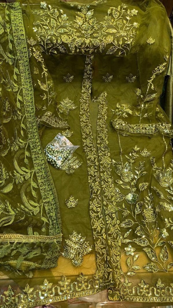 Online Heavy Embroidered Pakistani Suits 08 Pakistani Suits Online In India