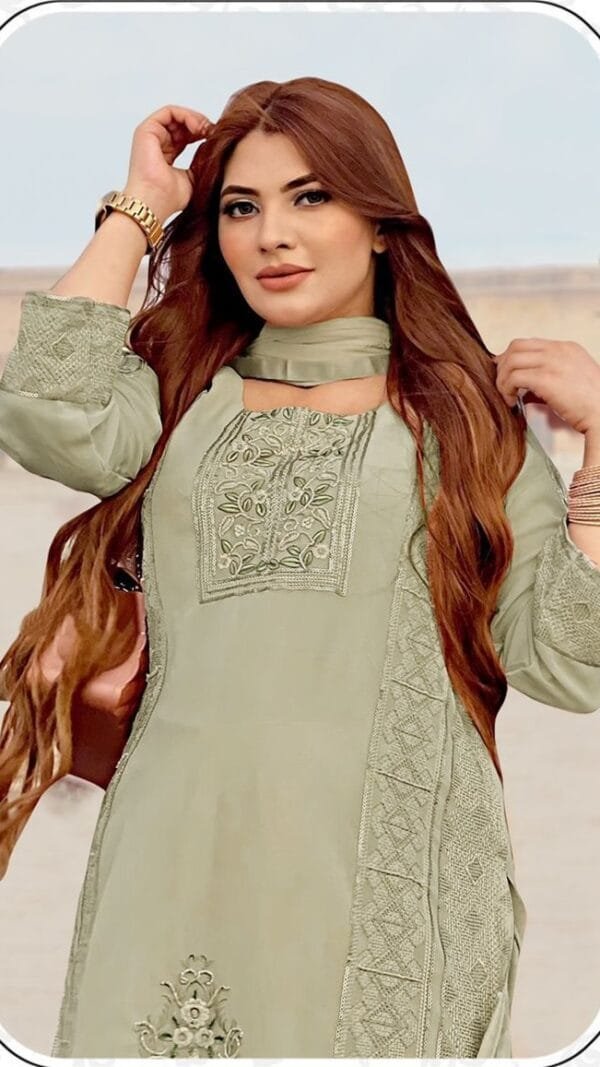 Georgette Embroidered Pakistani Suits with Khatli Handwork 04