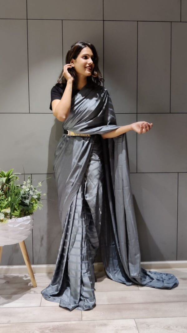How To Draping Saree 04