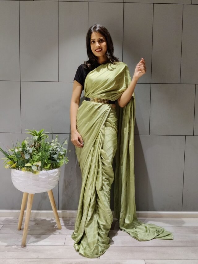 How To Draping Saree 02