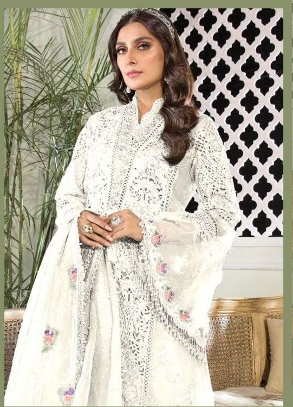 Pakistani new outlet style salwar kameez