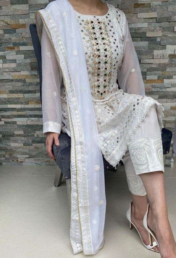 Georgette with Embroidery Wholesalers Of Pakistani Suits In Surat