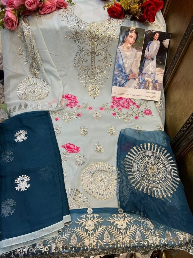 Pakistani Suits Online India Wholesale D No 10023