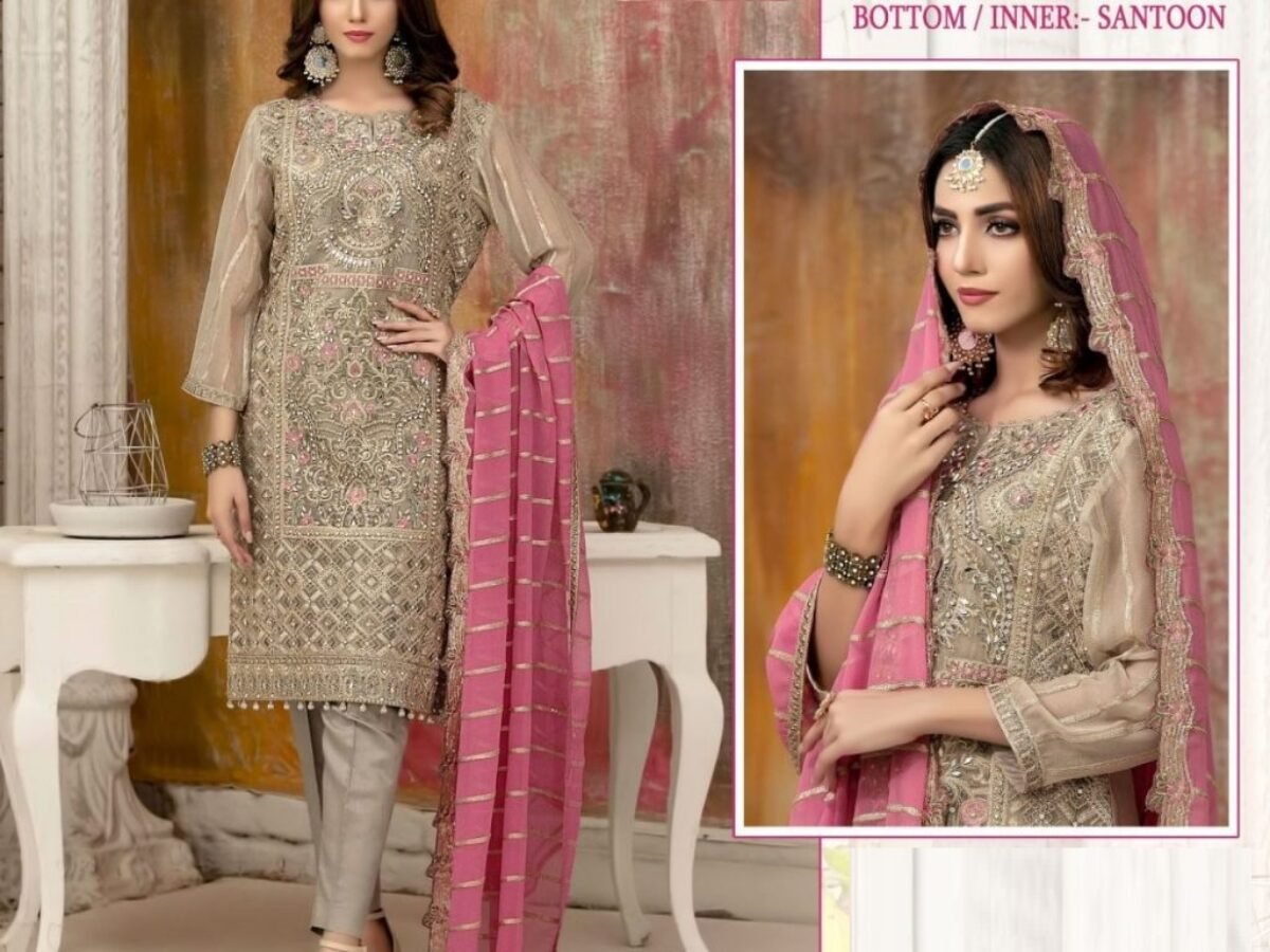 Pakistani Suits Wholesale In Dubai