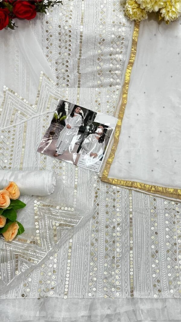 Buy Design Of Pakistani Suits Wholesale - Pakistani Suits