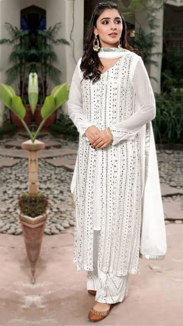 Buy Design Of Pakistani Suits Wholesale - Pakistani Suits