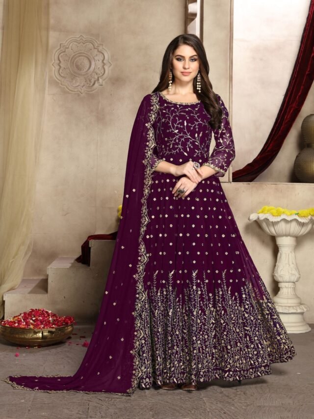 Designer Indian And Pakistani Suits In Delhi - Pakistani Suits