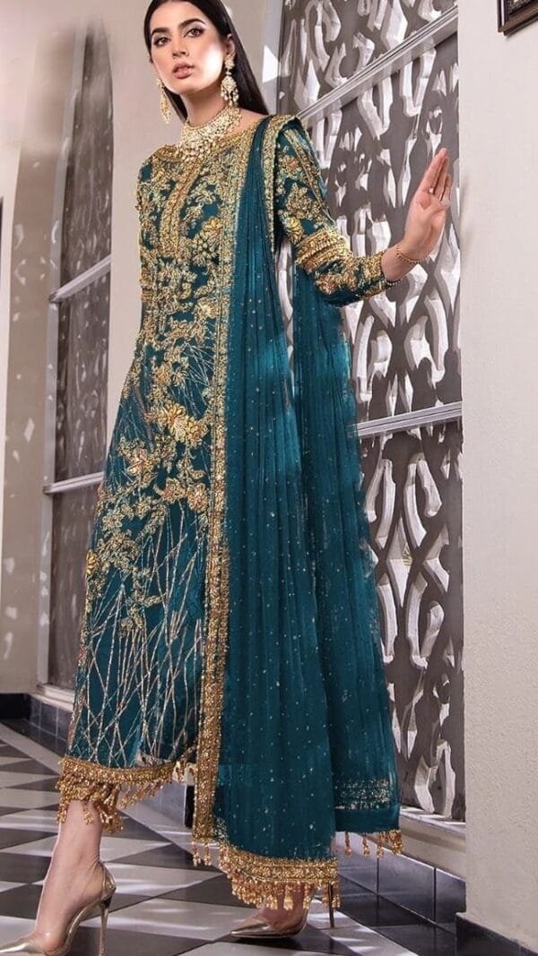 Designer Pakistani Suits In Uk 2022 - Pakistani Suits