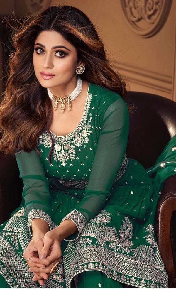 Latest Pakistani Dress - Pakistani Suits Wholesale