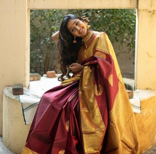 Light Weight Silk Sarees Online Shop - Lichi Silk
