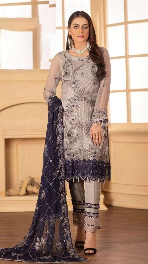 New Trending Pakistani Dress - Pakistani Suits