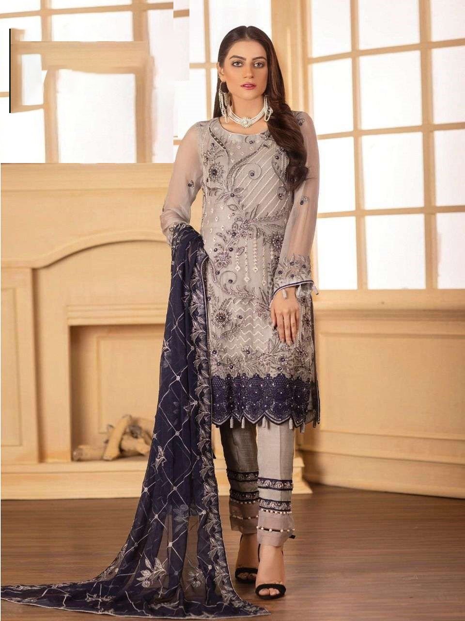 New Trending Pakistani Dress - Pakistani Suits - SareesWala.com