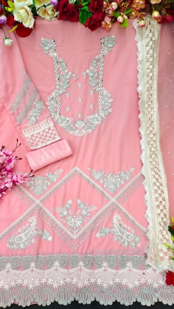 Online Shopping Pakistani Suits – Pakistani Suits Wholesale