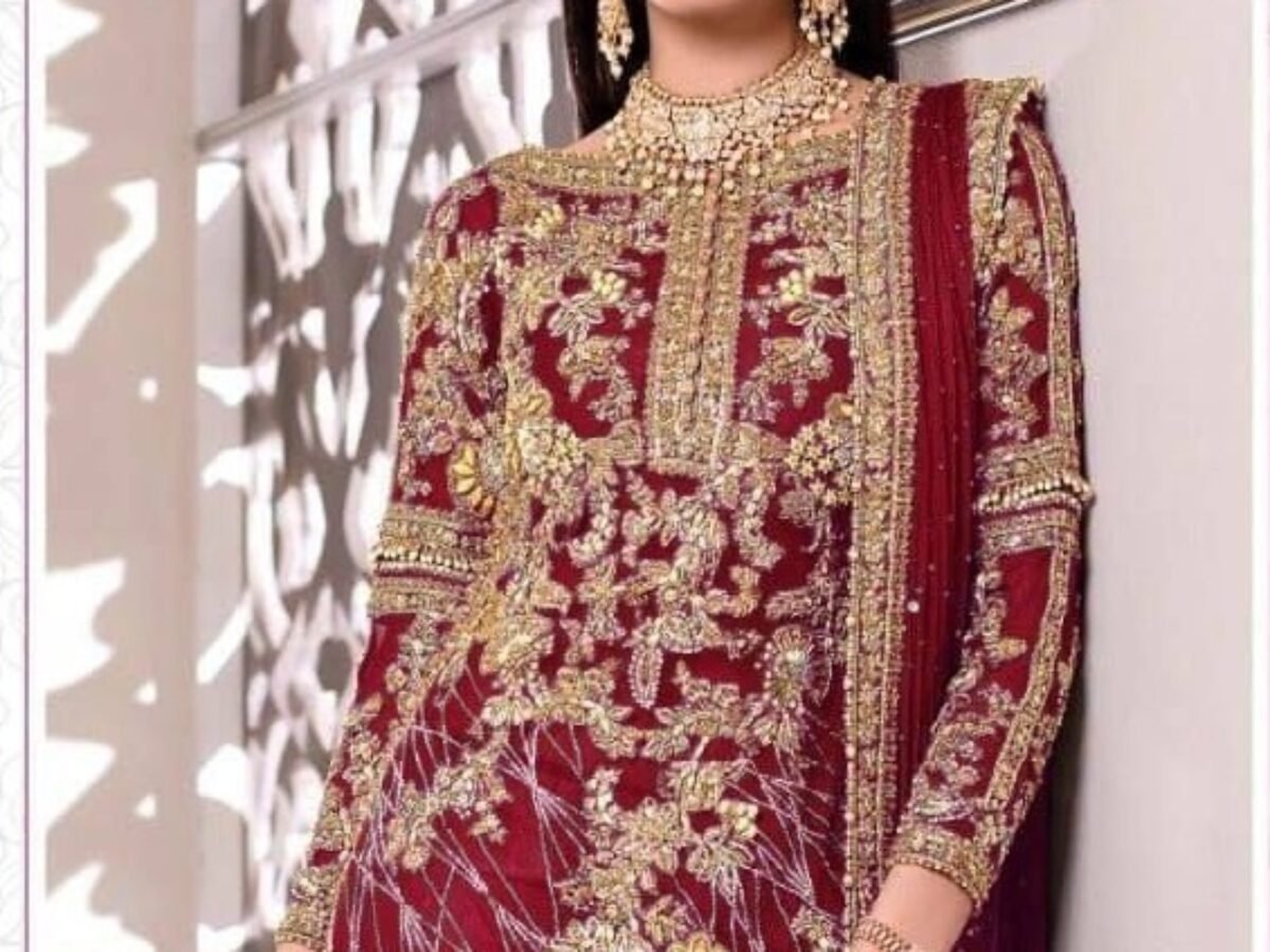 Indo Western Zoya Designer Wedding Wear Heavy Dimond Work Gown, Size: Free  Size at Rs 5999 in Surat