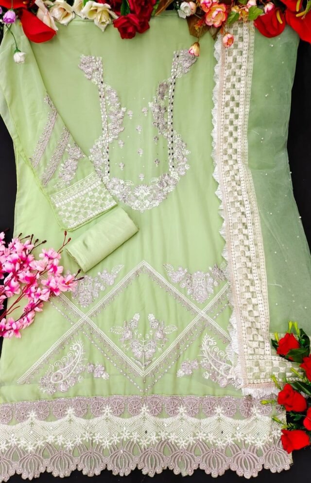 Pakistani Suits Unstitched Online – Pakistani Suits Wholesale