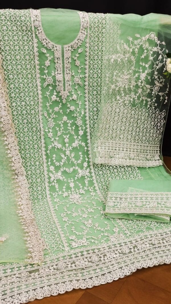 Pakistani Suits Wholesaler Online - Pakistani Suits Wholesale