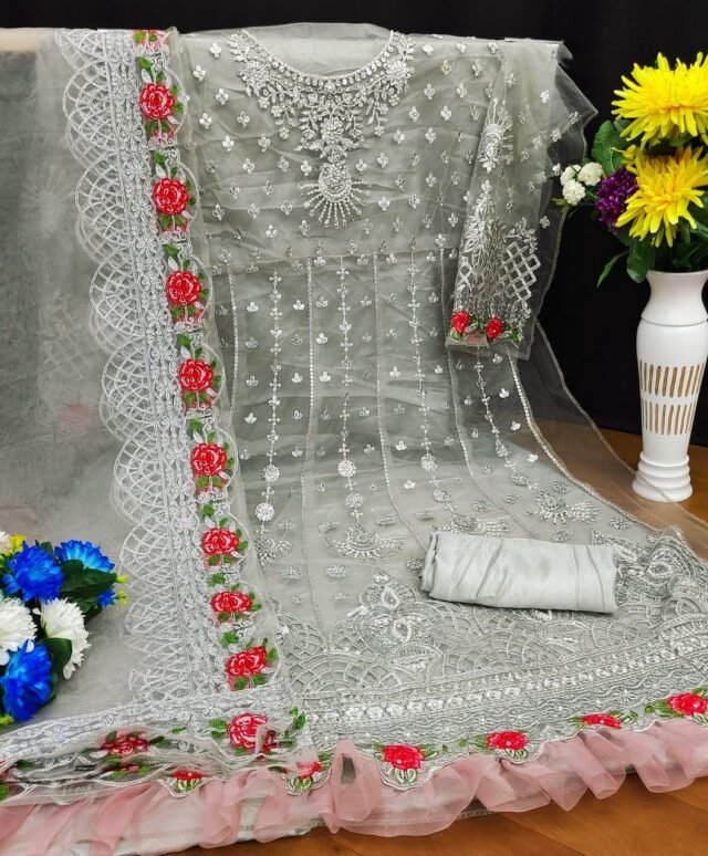 Pakistani Suits Wholesaler in Surat - Pakistani Suits Wholesale