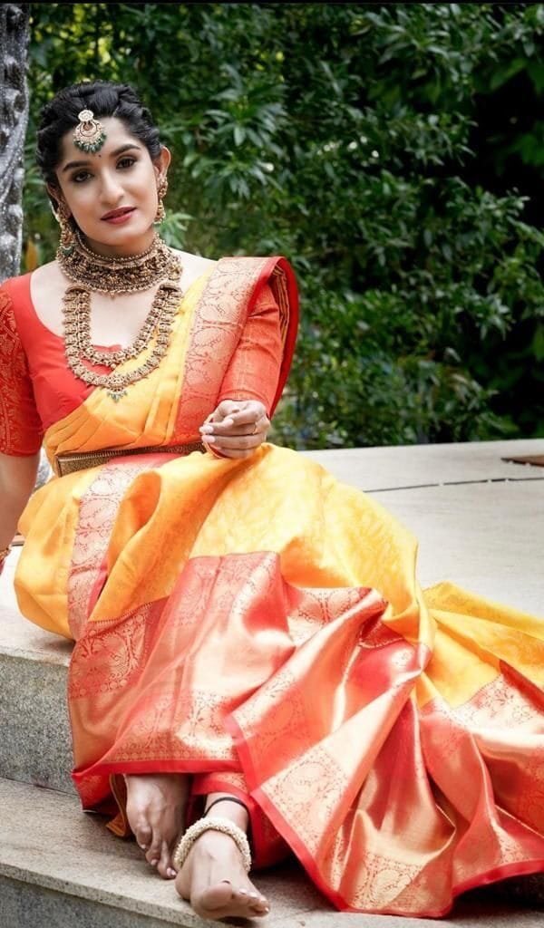 Silk Sarees Under 1000 Online Shopping - Lichi Silk Saree