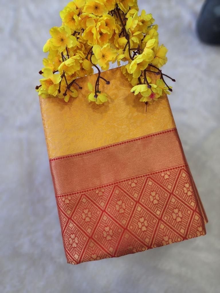 Wedding Gift Basket at Rs 1000/piece | Wrdding Gift Hamper in New Delhi |  ID: 7486822633