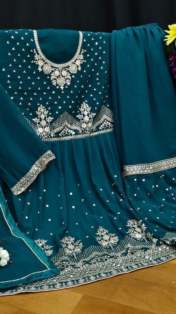 Surat Pakistani Suits Brand- Pakistani Suits Wholesale