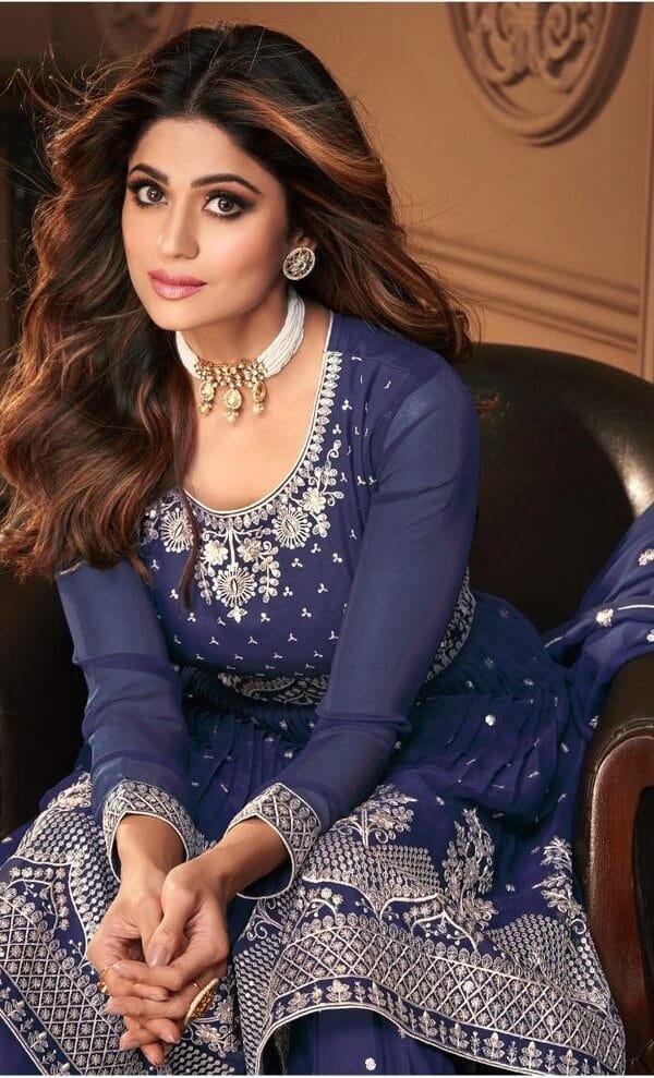 Surat Pakistani Suits Online Wholesale - Pakistani Suits Wholesale
