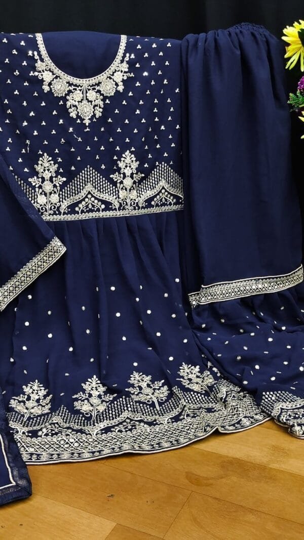 Surat Pakistani Suits Online Wholesale - Pakistani Suits Wholesale