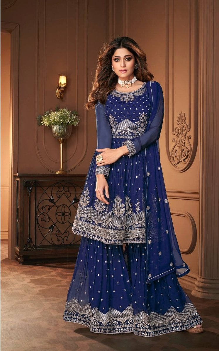 Wedding Gowns - Buy Indian Wedding Gowns / Dresses for Wedding Online at  Best Prices In India | Flipkart.com