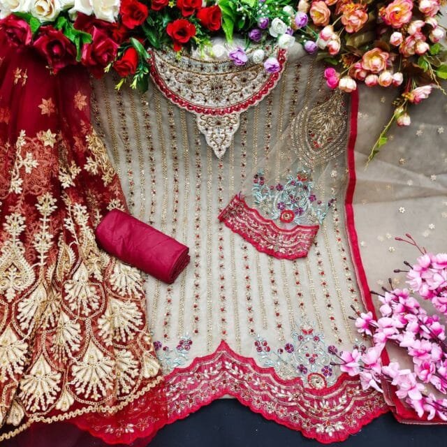 Wholesalers Of Pakistani Suits In Surat - Pakistani Suits