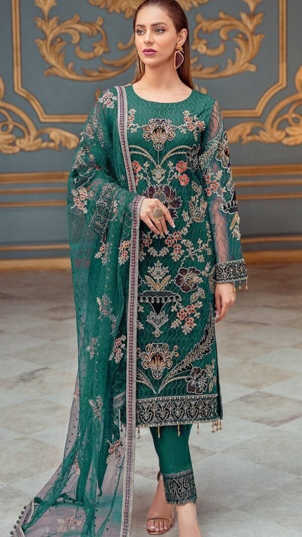 Buy Pakistani Suits Sale Online - Pakistani Suits