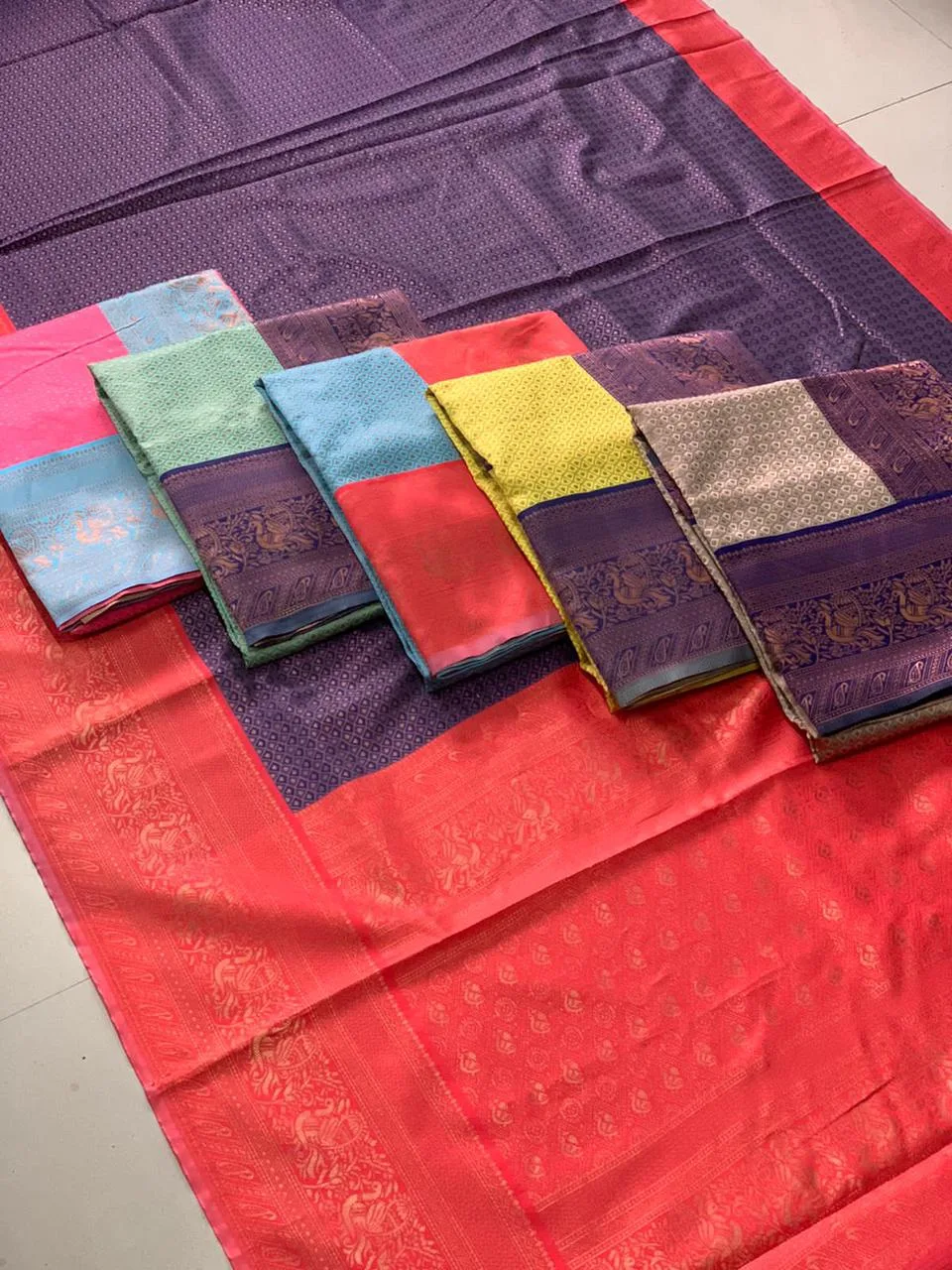 Pattu Sarees Online - Designer Sarees Rs 500 to 1000