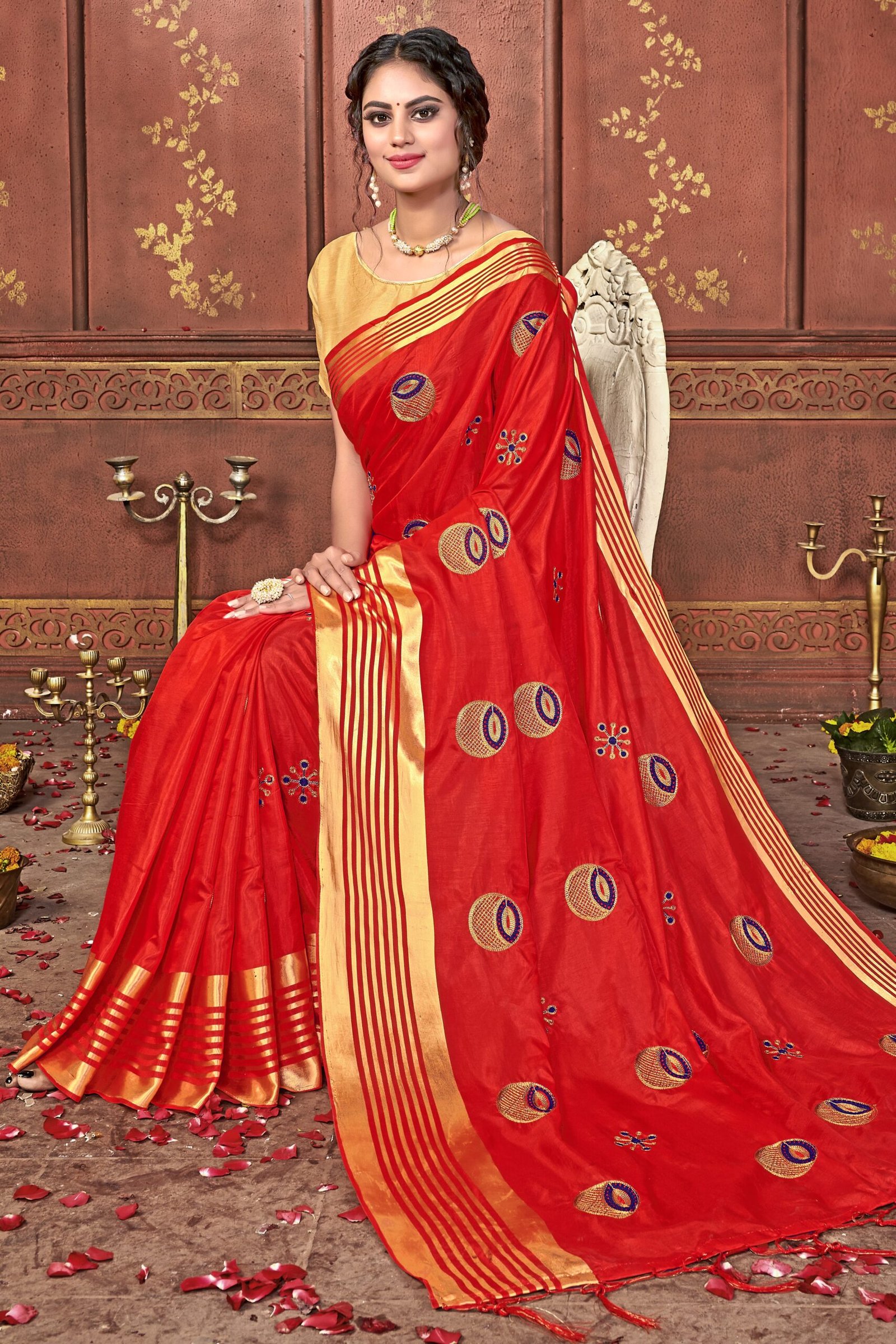 Buy HEAVY GEORGETTE RED COLOUR SAREE WITH BEAUTIFUL TONE TO TONE SEQUENCE  BORDER at Rs. 800 online from Surati Fabric Georgette Sarees : SF-DAC-RED