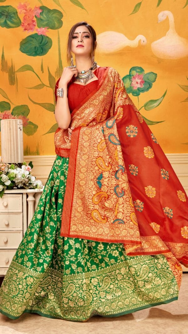Saree Online India Red Green Colour Saree - Designer Sarees Rs 500 to 1000