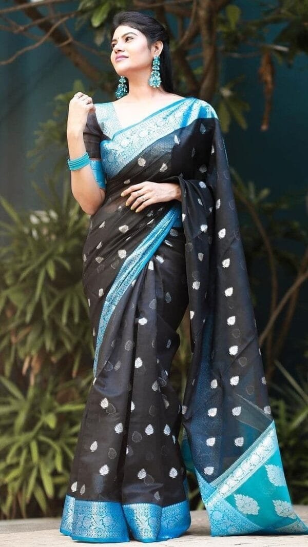 Click 👉 For more Collection Join our WhatsApp Sarees Group Visit 👉 For more Designer Sarees Rs 500 to 1000 Sarees Collection