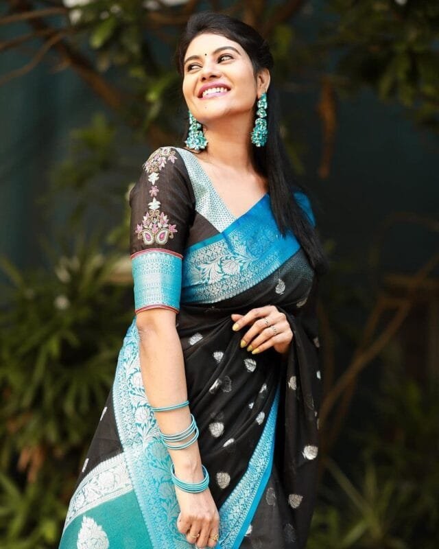Click 👉 For more Collection Join our WhatsApp Sarees Group Visit 👉 For more Designer Sarees Rs 500 to 1000 Sarees Collection