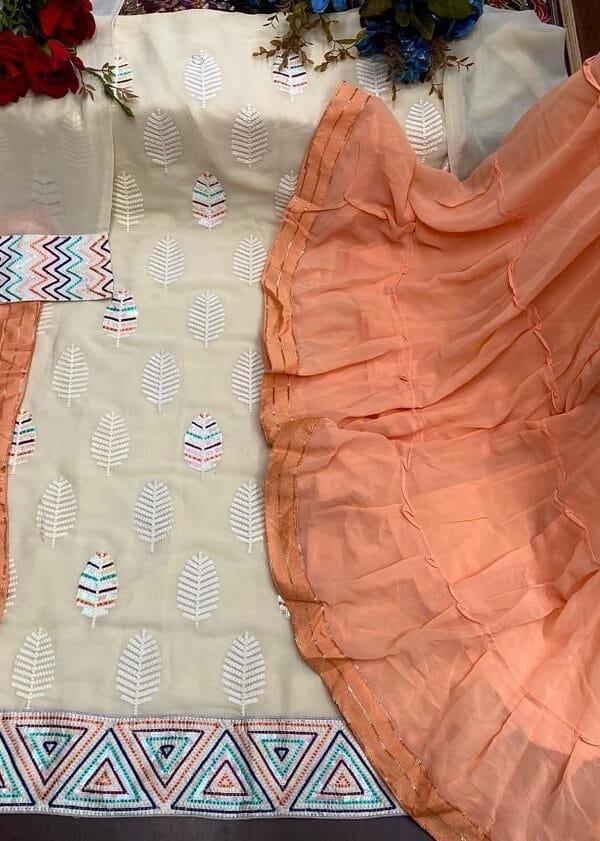 Pakistani Suits Online In India - Pakistani Suits