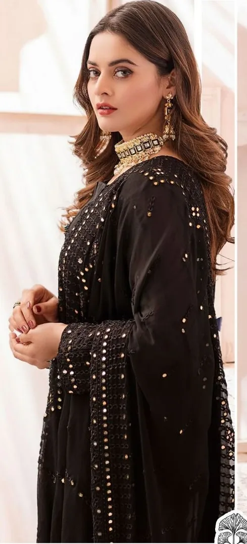 Pakistani Dress Black - Pakistani Suits - SareesWala.com Pakistani Dress Black - Pakistani Suits - SareesWala.com