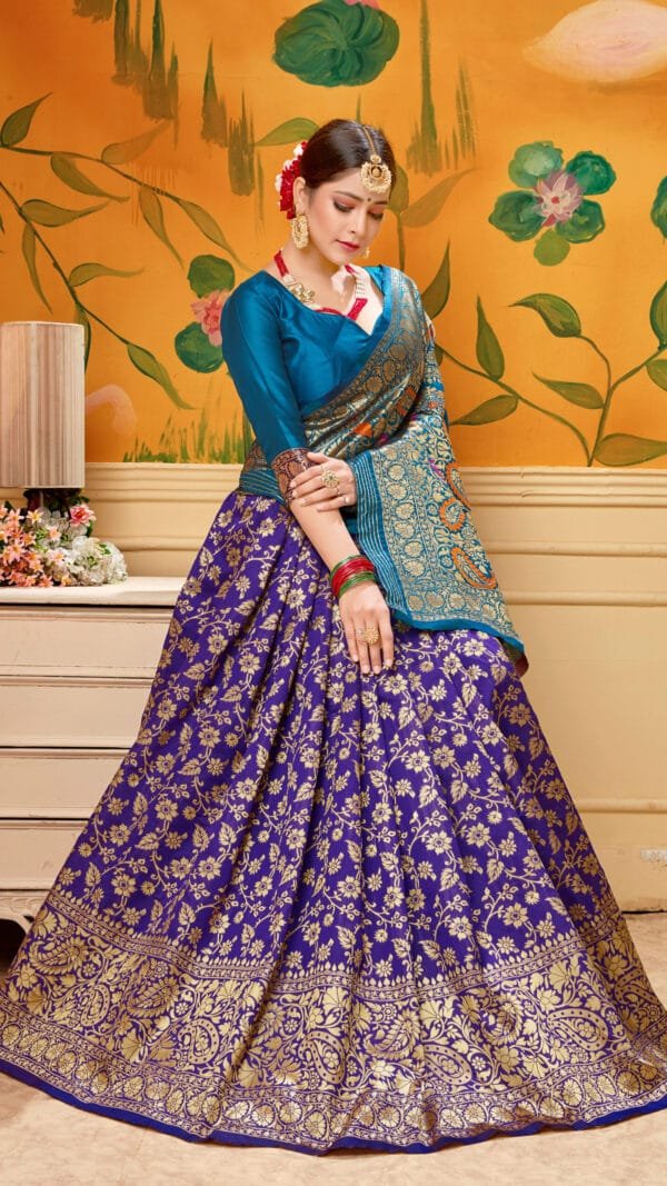 न्यू साड़ी Blue Colour Saree - Designer Sarees Rs 500 to 1000