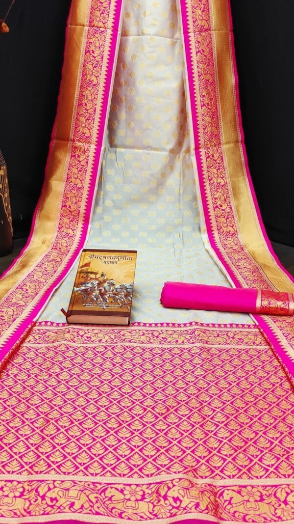 साड़ी का फोटो White Pink Colour Saree - Designer Sarees Rs 500 to 1000