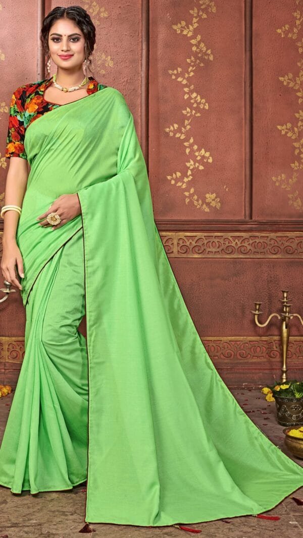 साड़ी में Light Green Saree - Designer Sarees Rs 500 to 1000