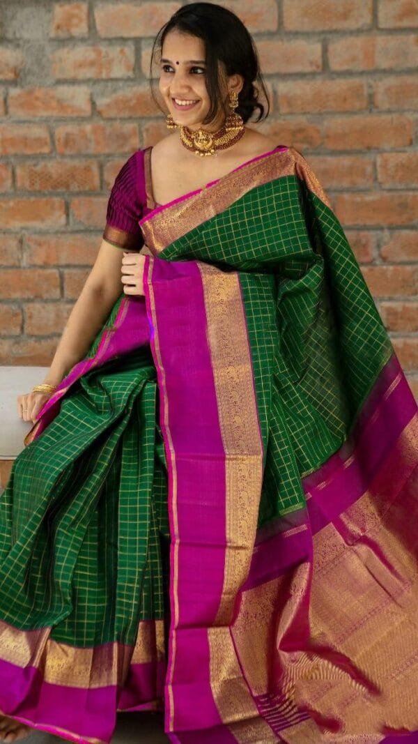 Blouse For Saree Online Green Pink Colour Saree - Designer Sarees Rs 500 to 1000