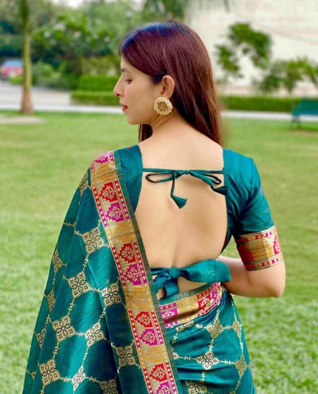 Buy Online Saree - Fancy Sarees Online Shopping - Designer Sarees Rs 500 to 1000 -