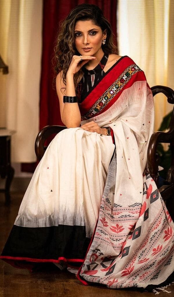 Buy Online Saree - Near Saree Shop - Designer Sarees Rs 500 to 1000 -