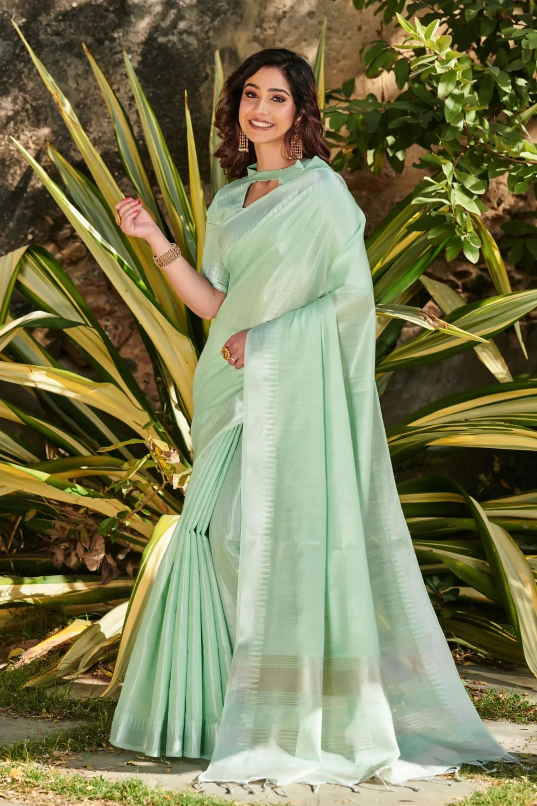 Buy Online Saree - Saree Online - Designer Sarees Rs 500 to 1000 -