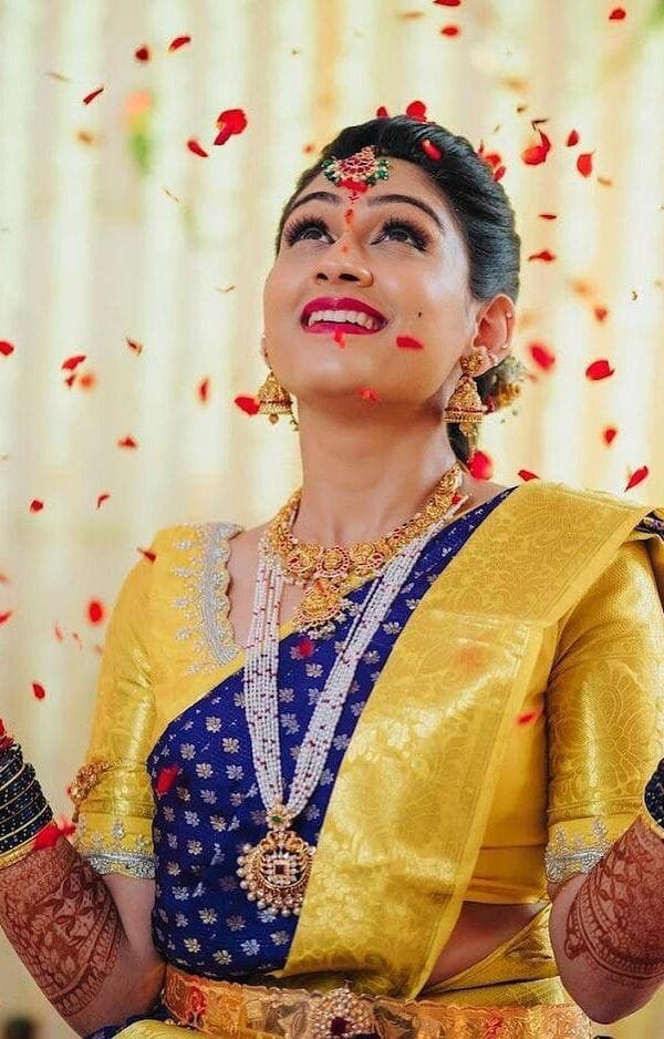 Buy Online Saree - Saree Online Price - Designer Sarees Rs 500 to 1000 -