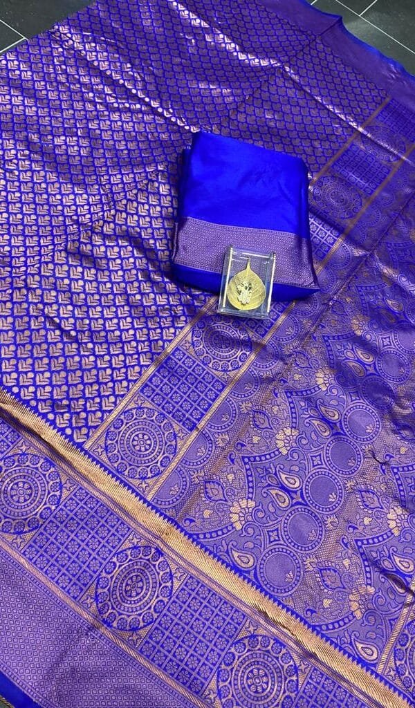 Buy Online Saree - Saree Online Shopping Surat - Designer Sarees Rs 500 to 1000 -