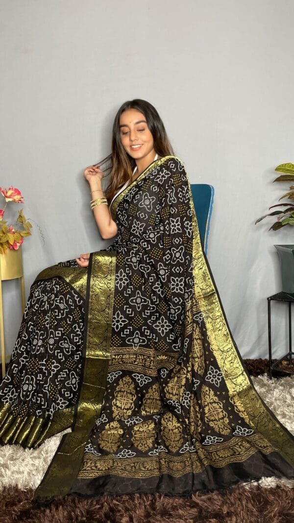 Buy Online Saree - Shopping Saree Online - Designer Sarees Rs 500 to 1000 -