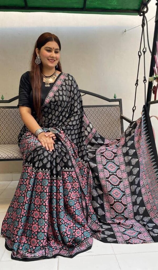 Buy Online Saree - बनारसी साड़ी Price - Designer Sarees Rs 500