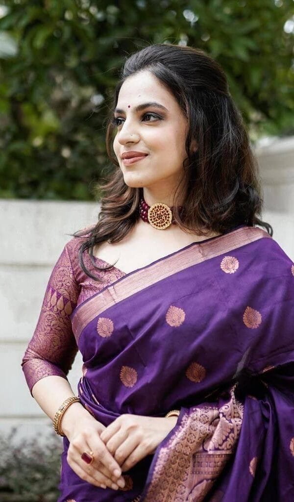 Buy Online Saree - साड़ी का पल्लू लटके - Designer Sarees Rs 500 to 1000 -