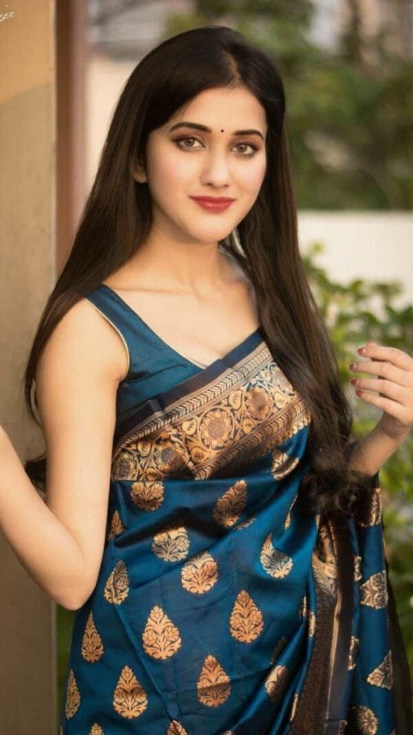 Buy Online Saree - साड़ी का पायदान बनाना - Designer Sarees Rs 500 to 1000 -